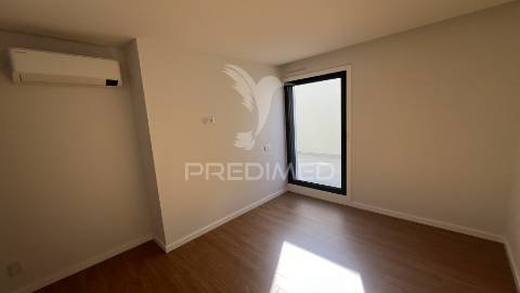 Moradia nova t3 (gaveto) - palmeira, braga