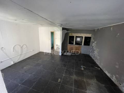 Moradia t2 em santo amaro