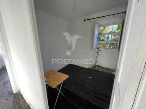 Moradia t2 em santo amaro