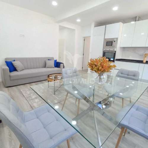 T3 remodelado estrada de benfica!