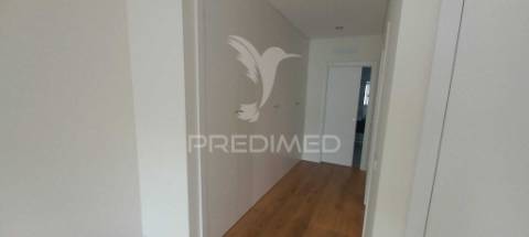 Moradia t4 - quinta da serralheira, setúbal  600.000€