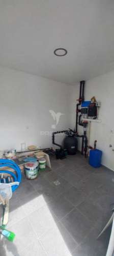 Moradia t4 - quinta da serralheira, setúbal  600.000€