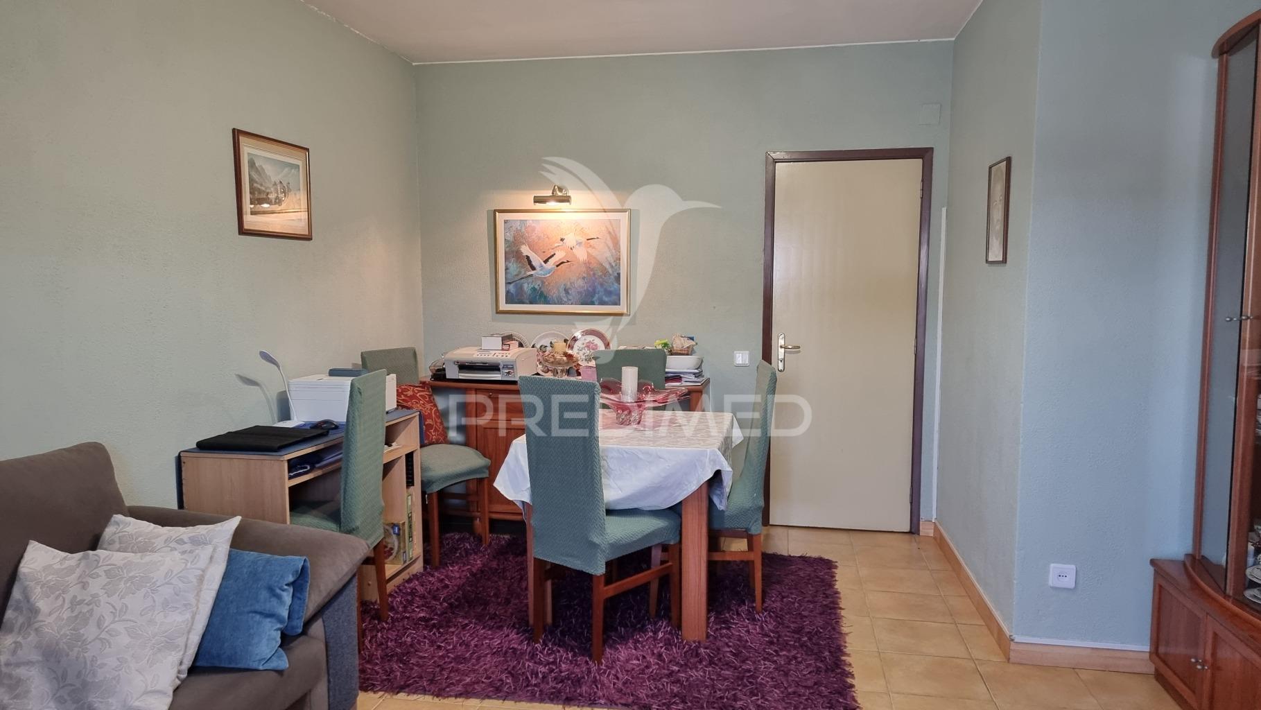 Apartamento t2+1(+2) com garagem box em rio tinto