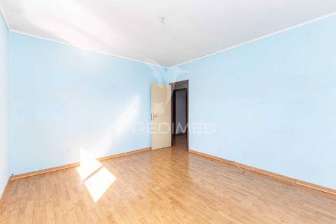 Apartamento t2+1(+2) com garagem box em rio tinto