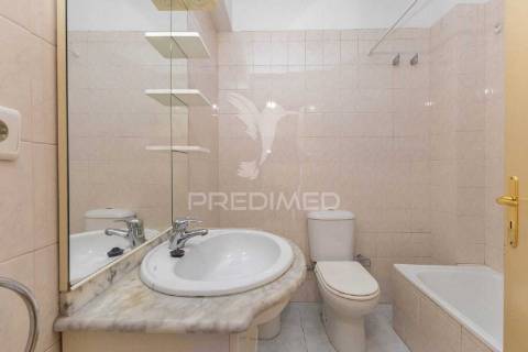 Apartamento t2+1(+2) com garagem box em rio tinto