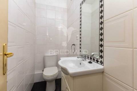 Apartamento t2+1(+2) com garagem box em rio tinto