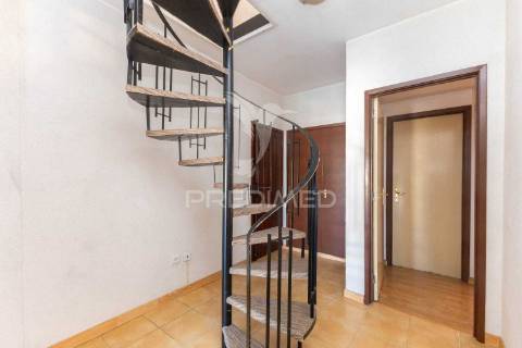 Apartamento t2+1(+2) com garagem box em rio tinto