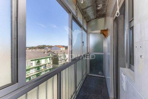 Apartamento t2+1(+2) com garagem box em rio tinto