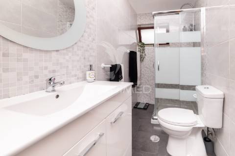 Apartamento t3 equipado e mobilado, localizado em terras de bouro.