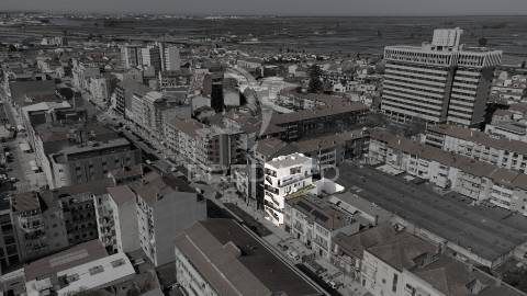 Apartamento t3 na avenida doutor lourenço peixinho