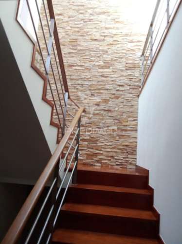 Excelente moradia 3 frentes - valongo