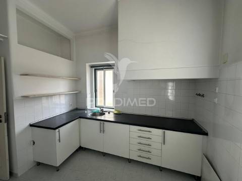 Escritórios/arrendamento