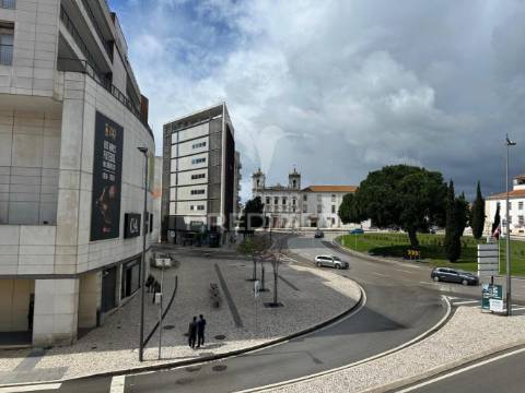 Escritórios/arrendamento