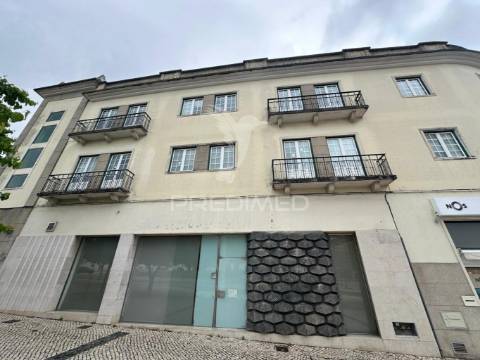 Escritórios/arrendamento