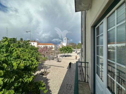 Escritórios/arrendamento