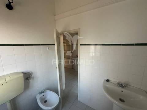 Escritórios/arrendamento