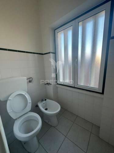 Escritórios/arrendamento