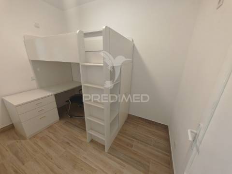 Moradia t2+t1 remodelada. 5min das praias dos salgados,  pêra e galé