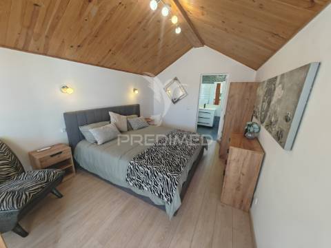 Moradia t2+t1 remodelada. 5min das praias dos salgados,  pêra e galé