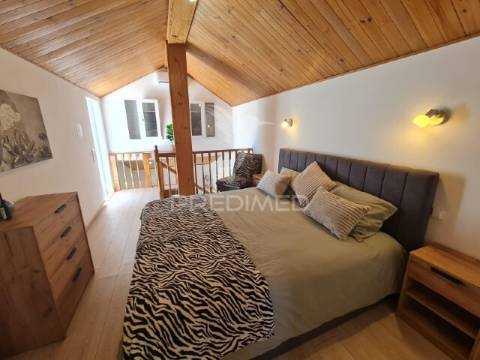 Moradia t2+t1 remodelada. 5min das praias dos salgados,  pêra e galé