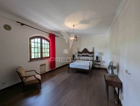 Grande moradia de luxo t5 em altura, perto da praia