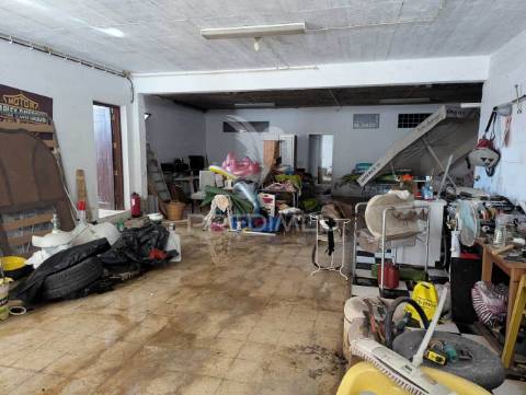 Grande moradia de luxo t5 em altura, perto da praia