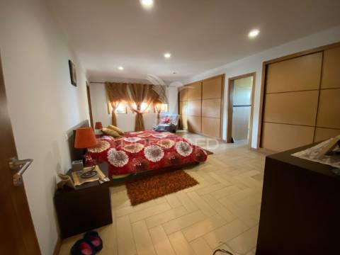 Moradia de sonho com 441 m² – espaço, conforto e elegância na povoa do valado aveiro