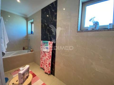 Moradia de sonho com 441 m² – espaço, conforto e elegância na povoa do valado aveiro