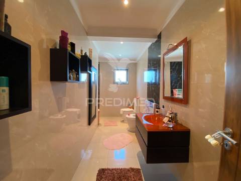 Moradia de sonho com 441 m² – espaço, conforto e elegância na povoa do valado aveiro