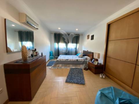 Moradia de sonho com 441 m² – espaço, conforto e elegância na povoa do valado aveiro