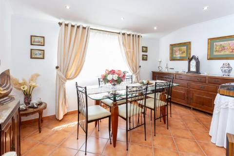 Apartamento  t2+1 almada