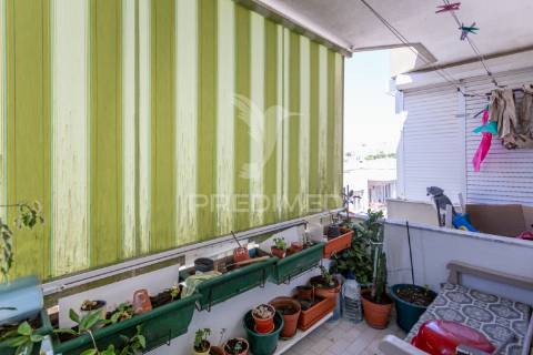 Apartamento  t2+1 almada