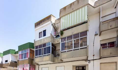 Apartamento  t2+1 almada