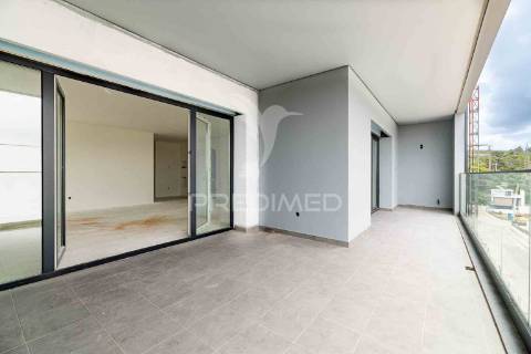 T2 com terraço de 66m2 e box, torres do palácio - sobradinho