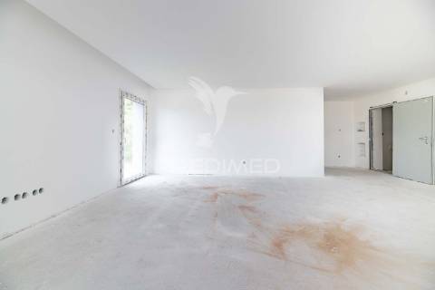 T2 com terraço de 66m2 e box, torres do palácio - sobradinho