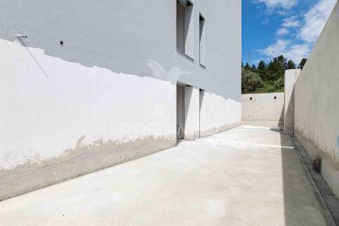 T2 com terraço de 66m2 e box, torres do palácio - sobradinho