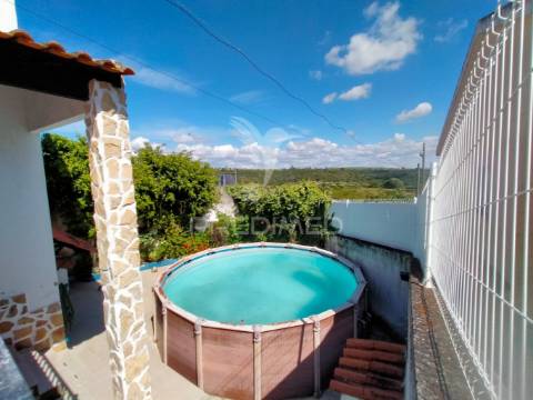 Moradia t3 | azoia de cima | santarém