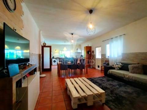 Moradia t3 | azoia de cima | santarém