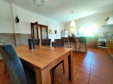 Moradia t3 | azoia de cima | santarém