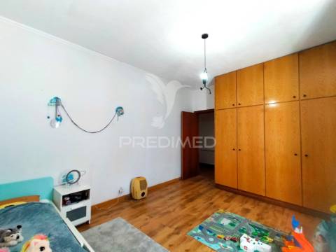 Moradia t3 | azoia de cima | santarém