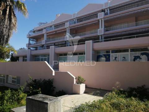 Espaço comercial na urbanização soltroia - setúbal