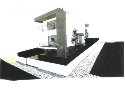 Terreno urbano  de 318m2 em alenquer