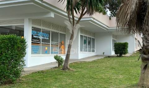 Centro comercial - soltróia