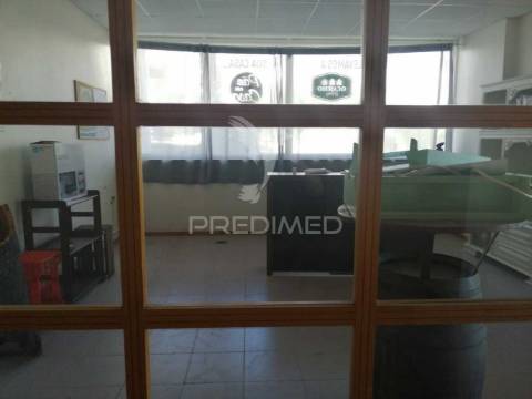 Centro comercial - soltróia