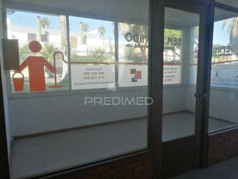 Centro comercial - soltróia