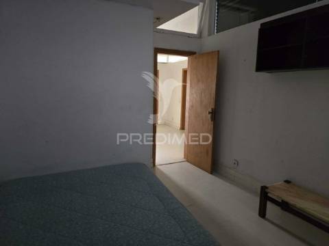 Espaço comercial na urbanização soltroia - setúbal