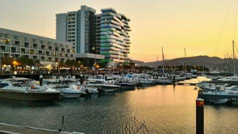 Espaço comercial na urbanização soltroia - setúbal