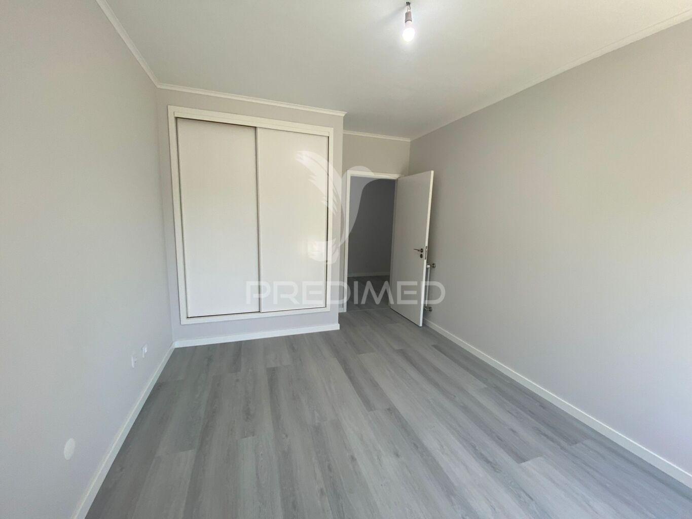 Apartamento t3 c/ suite e garagem fechada esgueira