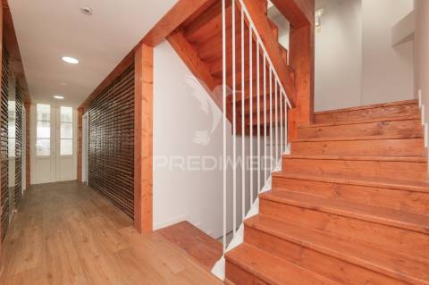 Prédio t 12  no centro histórico de coimbra