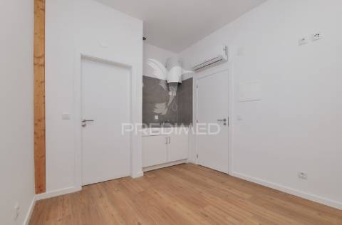 Prédio t 12  no centro histórico de coimbra